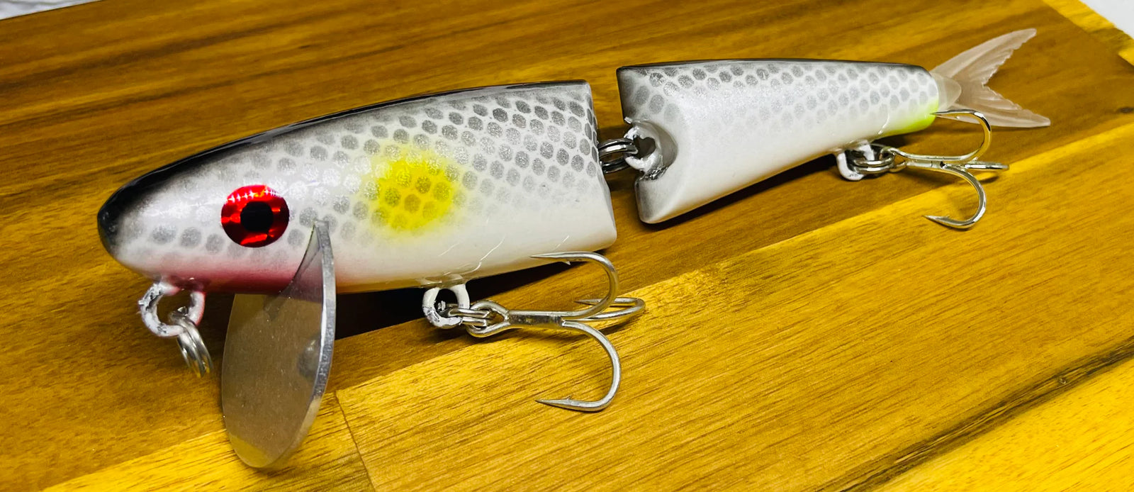 CROAKER ‘The Agitator’ - Timber Series Lure