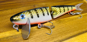 CROAKER ‘The Agitator’ - Timber Series Lure